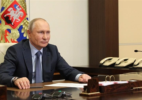 Путин анонсировал новую систему оплаты труда медиков.