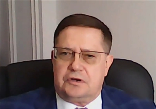 Профсоюз поддержал идею Минтруда о декларации расходов главных врачей.