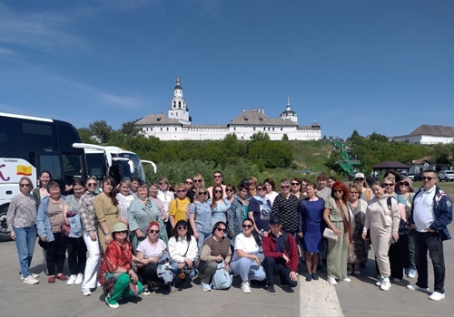 В Онкологическом диспансере реализуется проект «Территория наставничества: вместе с профсоюзом».