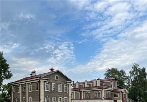 Благодаря Профсоюзу работники Онкологического диспансера побывали в памятных исторических местах России.