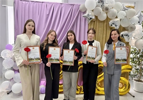 Профсоюзные активисты Медколледжа - стипендиаты Главы Чувашской Республики!